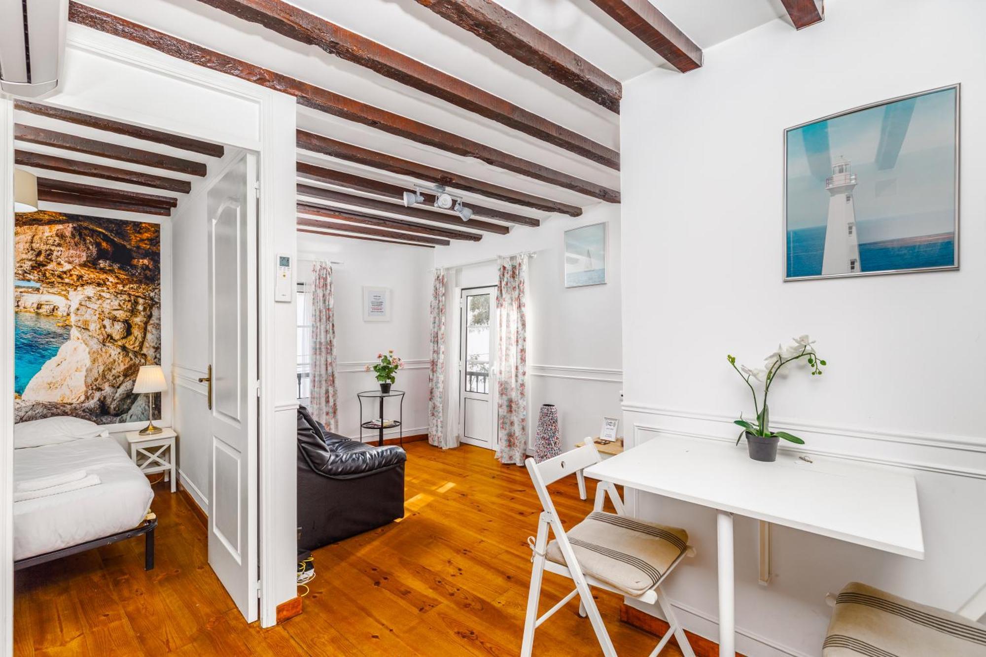 Typical Apartment Alfama-Center Lisbon Bagian luar foto